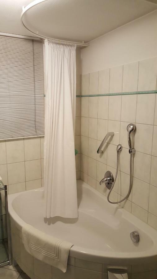 Marktplatz Ferienwohnung Гюнцбург Экстерьер фото