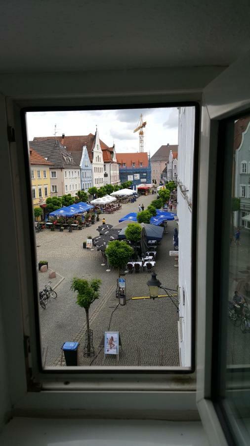 Marktplatz Ferienwohnung Гюнцбург Экстерьер фото